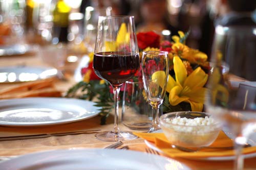 餐飲公司代理記賬價格如何？代理記賬報稅遵循怎樣的流程？